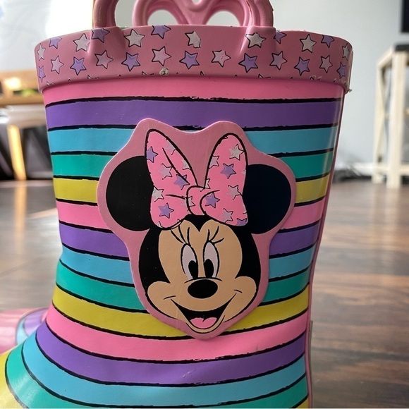 Minnie Mouse Rain Boots - Picture 2 of 13